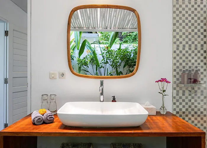 Mitsouko By Optimum Bali - 800 M To - 5 Min & Canggu Villa *